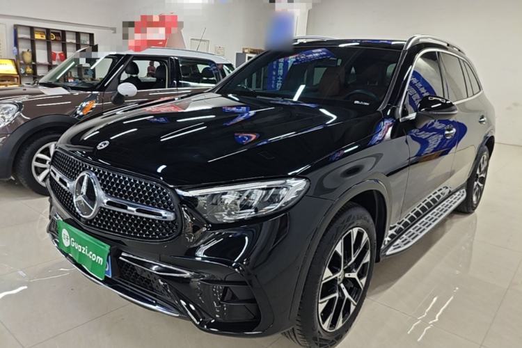 Mercedes-Benz GLC 2023 Facelift GLC 260 L 4MATIC Luxury Version 5 Seats с пробегом Guazi used car, China used car export, Used car for sale, Used cars, Cheapest cars for sale