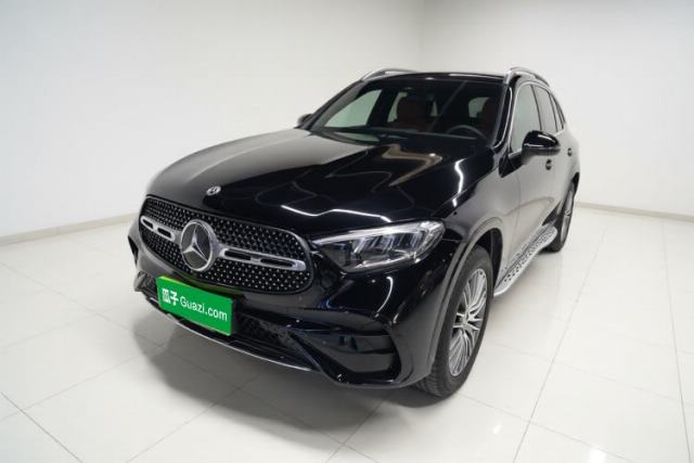 Ojetý Mercedes-Benz GLC 2023 Refreshed GLC 300 L 4MATIC Dynamic Edition 5 Seats