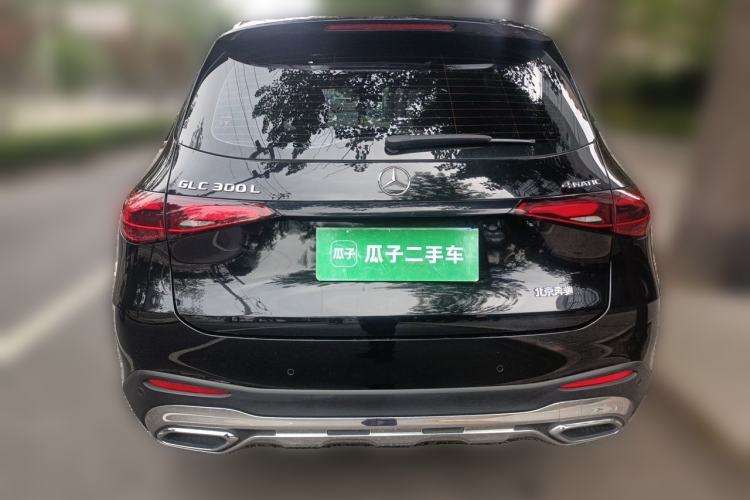Used Mercedes-Benz GLC 2023 Facelifted GLC 300 L 4MATIC Luxury Version 5 Seats Rear