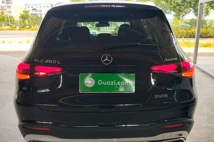Used Mercedes-Benz GLC 2023 Facelift GLC 260 L 4MATIC Dynamic Version 5 Seats Rear