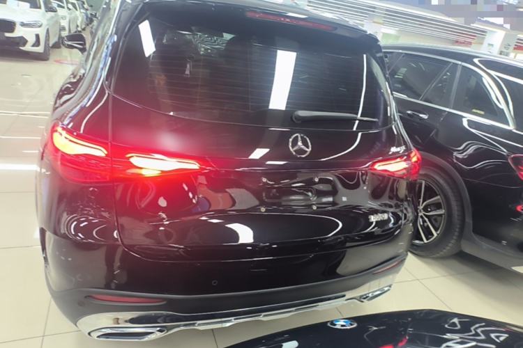 Used Mercedes-Benz GLC 2023 Facelift GLC 260 L 4MATIC Luxury Version 5 Seats Rear