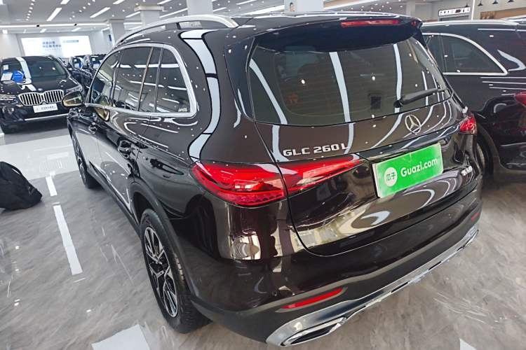 Used Mercedes-Benz GLC 2023 GLC 260 L 4MATIC Dynamic Edition 5-seater Rear Left 45 Deg