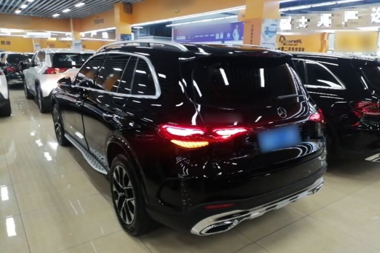 Used Mercedes-Benz GLC 2023 GLC 260 L 4MATIC Luxury 7-Seater Rear Left 45 Deg