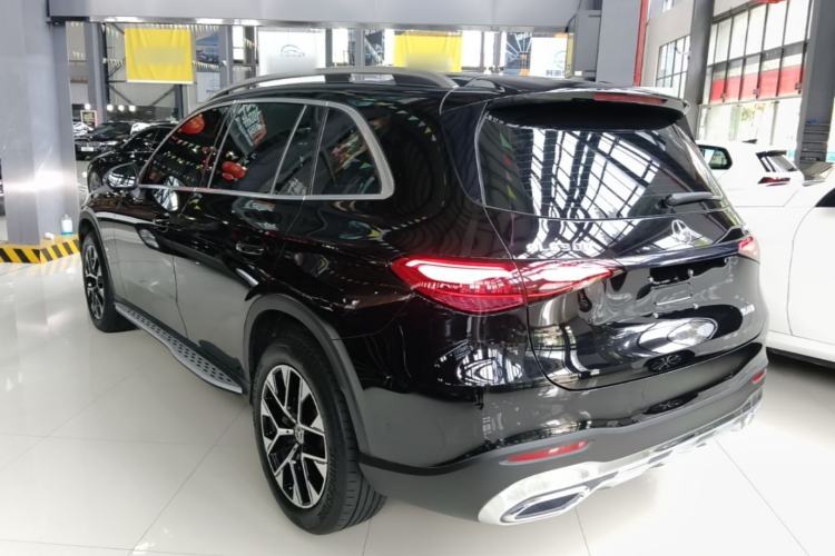 Used Mercedes-Benz GLC 2023 GLC 260 L 4MATIC Dynamic Edition 5-seater Rear Left 45 Deg