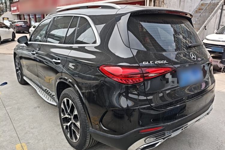 Used Mercedes-Benz GLC 2023 Facelift GLC 260 L 4MATIC Luxury Version 5 Seats Rear Left 45 Deg