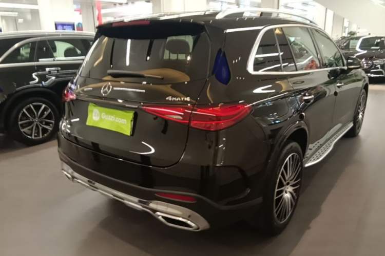 Used Mercedes-Benz GLC 2023 GLC 300 L 4MATIC Luxury 7-Seater Rear Right 45 Deg