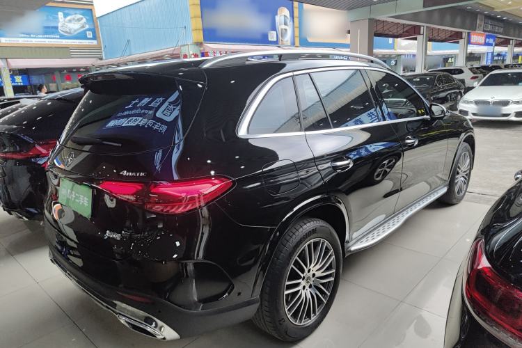Used Mercedes-Benz GLC 2023 GLC 300 L 4MATIC Dynamic 7-Seater Rear Right 45 Deg