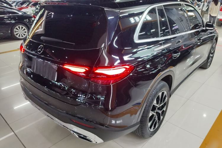 Used Mercedes-Benz GLC 2023 GLC 260 L 4MATIC Dynamic Edition 5-seater Rear Right 45 Deg