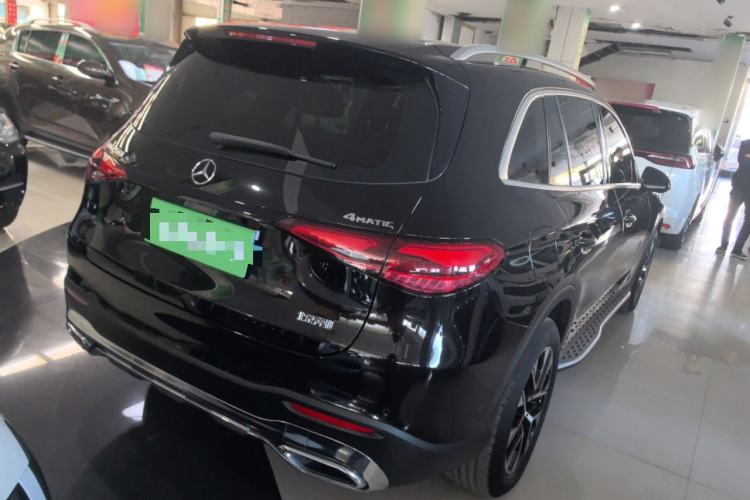 Used Mercedes-Benz GLC 2023 Facelift GLC 260 L 4MATIC Dynamic Version 5 Seats Rear Right 45 Deg