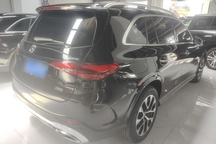Used Mercedes-Benz GLC 2023 GLC 260 L 4MATIC Luxury Model 5 Seats Rear Right 45 Deg