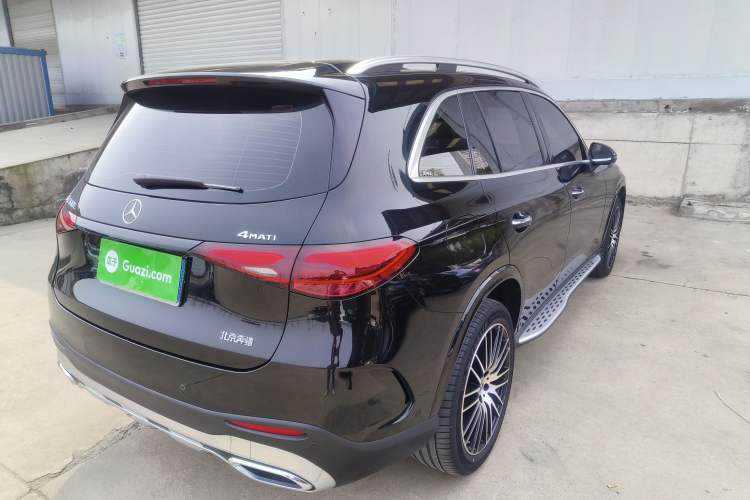 Used Mercedes-Benz GLC 2023 GLC 300 L 4MATIC Luxury 7-Seater Rear Right 45 Deg