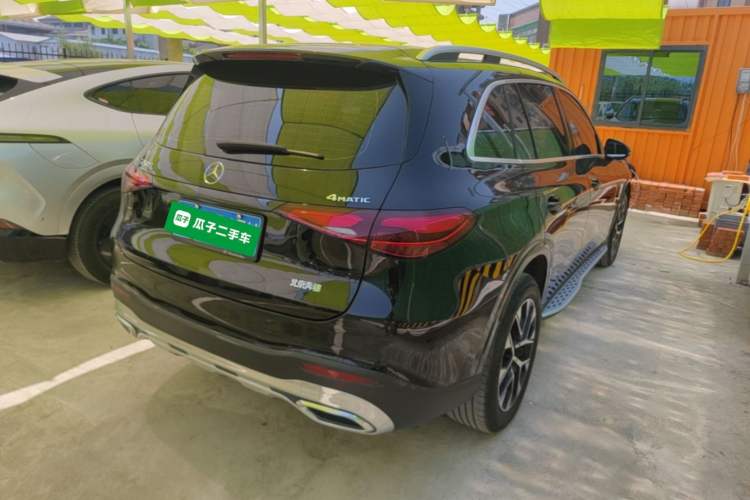 Used Mercedes-Benz GLC 2023 Facelift GLC 260 L 4MATIC Dynamic Version 5 Seats Rear Right 45 Deg
