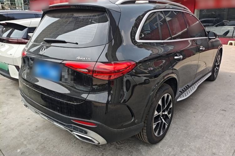 Used Mercedes-Benz GLC 2023 Facelift GLC 260 L 4MATIC Luxury Version 5 Seats Rear Right 45 Deg
