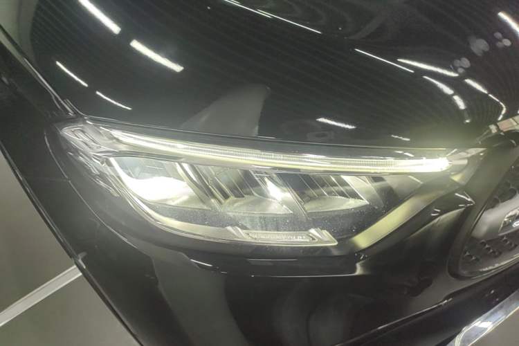 Used Mercedes-Benz GLC 2023 GLC 260 L 4MATIC Luxury Model 5 Seats Right Front Headlight