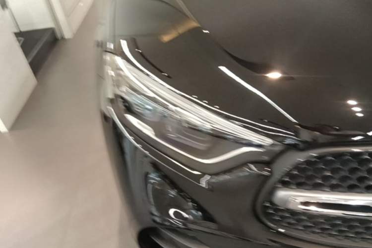 Used Mercedes-Benz GLC 2023 GLC 300 L 4MATIC Luxury 7-Seater Right Front Headlight