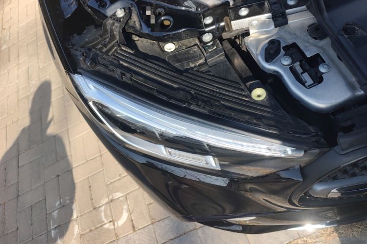 Used Mercedes-Benz GLC 2023 GLC 300 L 4MATIC Dynamic 7-Seater Right Front Headlight