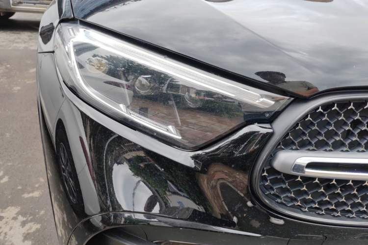 Used Mercedes-Benz GLC 2023 GLC 300 L 4MATIC Dynamic Edition 5-seater Right Front Headlight