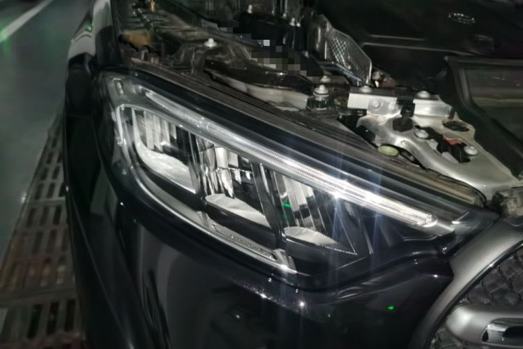Used Mercedes-Benz GLC 2023 Refreshed GLC 300 L 4MATIC Dynamic Version 7-Seater Right Front Headlight