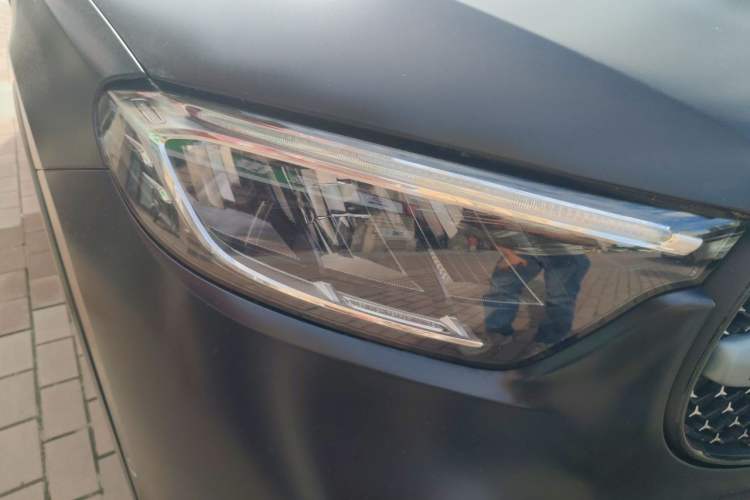 Used Mercedes-Benz GLC 2023 GLC 260 L 4MATIC Luxury 7-Seater Right Front Headlight