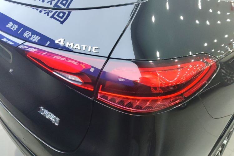 Used Mercedes-Benz GLC 2023 Facelift GLC 260 L 4MATIC Luxury Version 5 Seats Right Rear Taillight