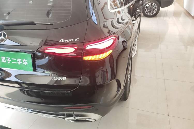 Used Mercedes-Benz GLC 2023 GLC 300 L 4MATIC Dynamic Edition 5-seater Right Rear Taillight