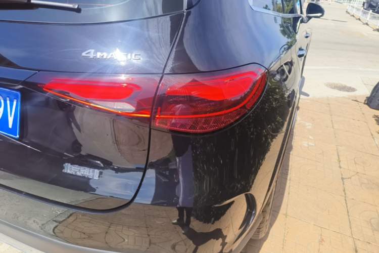 Used Mercedes-Benz GLC 2023 Refreshed GLC 300 L 4MATIC Dynamic Version 7-Seater Right Rear Taillight