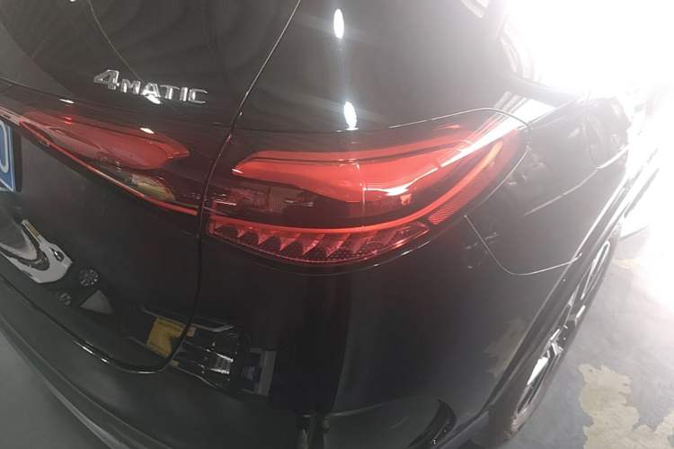 Used Mercedes-Benz GLC 2023 GLC 260 L 4MATIC Luxury 7-Seater Right Rear Taillight
