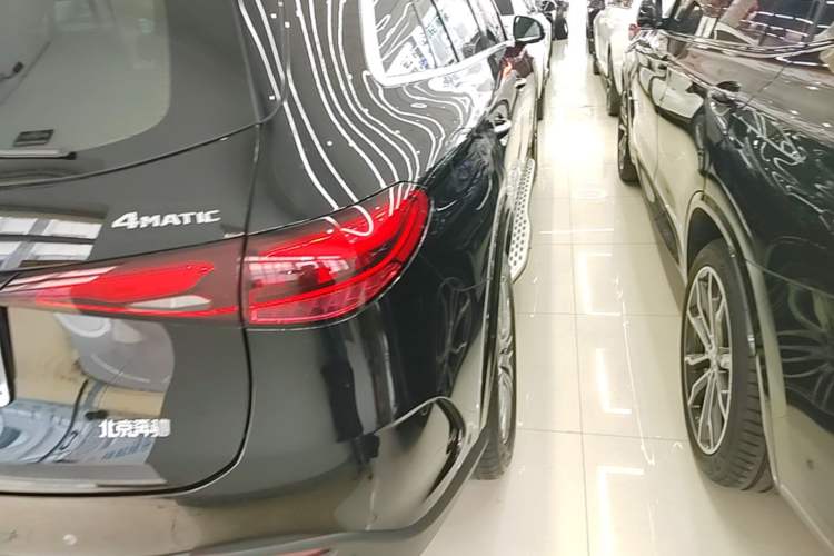 Used Mercedes-Benz GLC 2023 GLC 300 L 4MATIC Dynamic Edition 5-seater Right Rear Taillight