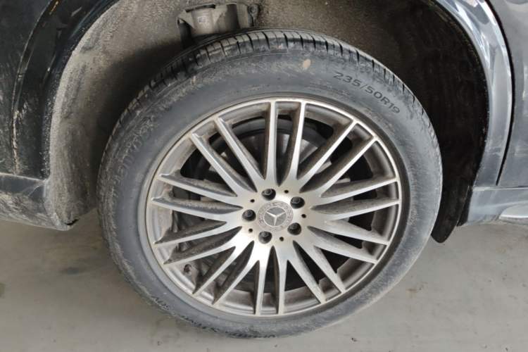 Used Mercedes-Benz GLC 2023 Refreshed GLC 300 L 4MATIC Dynamic Edition 5 Seats Right Rear Wheel Hub