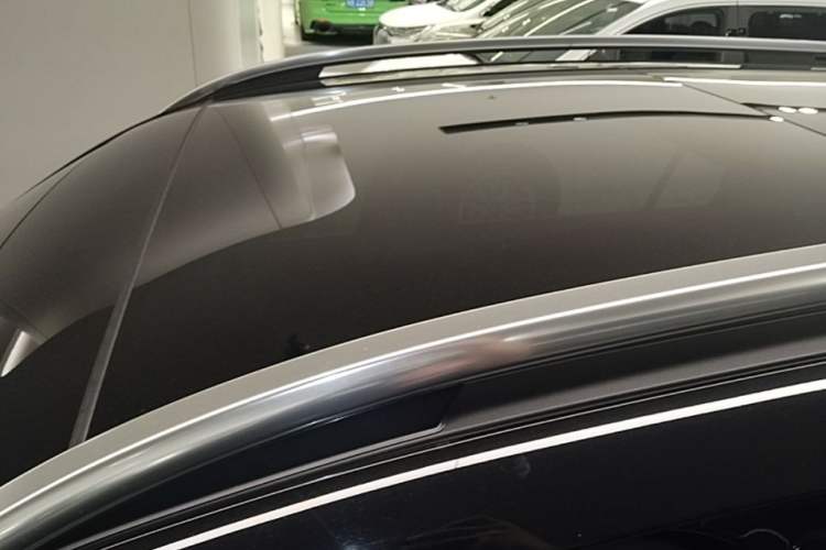 Used Mercedes-Benz GLC 2023 Refreshed GLC 300 L 4MATIC Dynamic Edition 5 Seats Roof