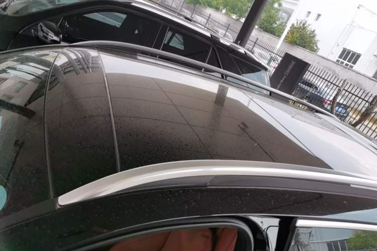 Used Mercedes-Benz GLC 2023 Facelift GLC 260 L 4MATIC Dynamic Version 5 Seats Roof
