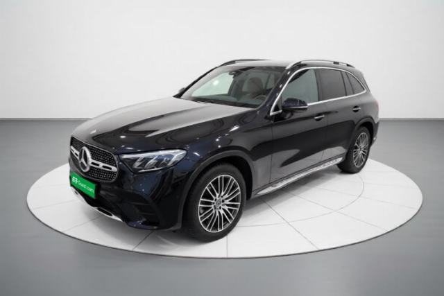 Ojetý Mercedes-Benz GLC 2023 GLC 300 L 4MATIC Dynamic Edition 5-seater