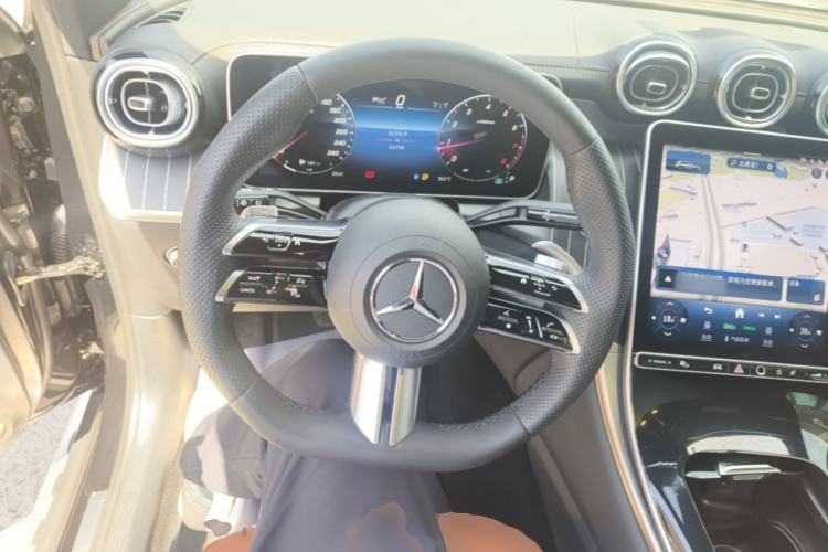 Used Mercedes-Benz GLC 2023 Refreshed GLC 300 L 4MATIC Dynamic Version 7-Seater Steering Wheel