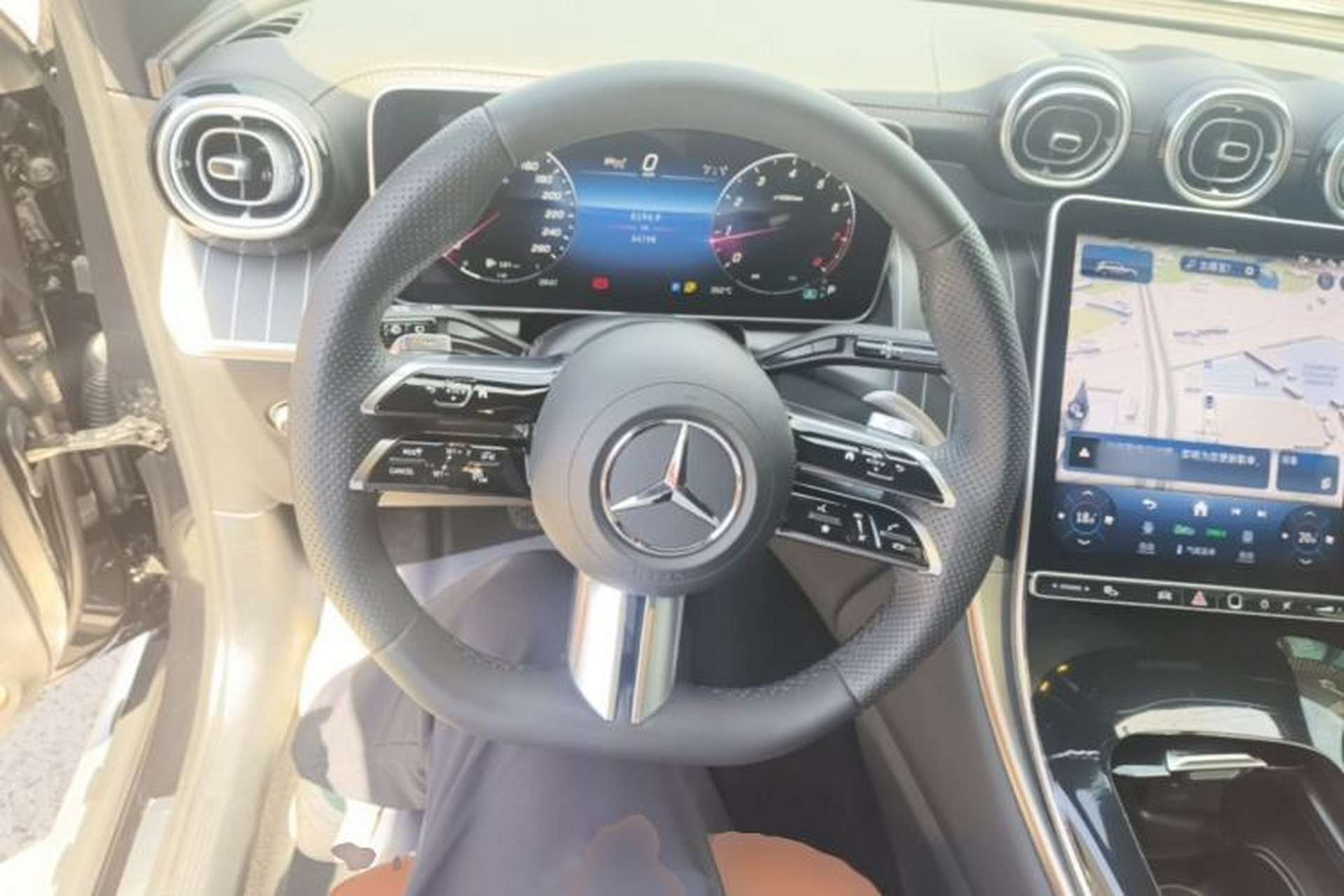 Used Mercedes-Benz GLC 2023 Refreshed GLC 300 L 4MATIC Dynamic Version 7-Seater Steering Wheel