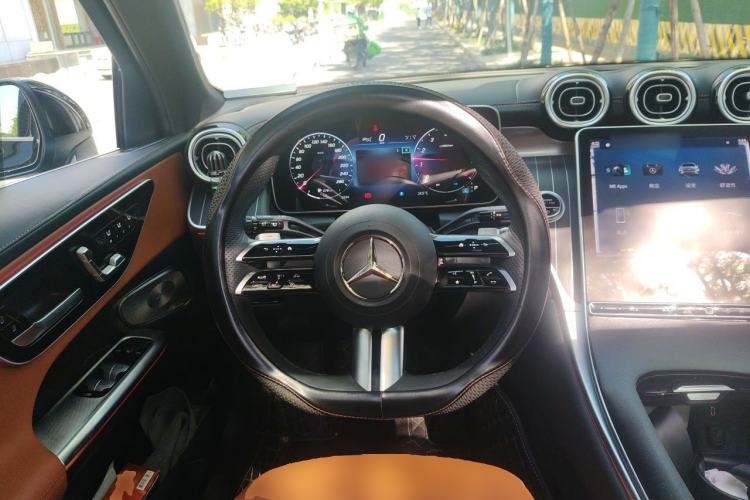 Used Mercedes-Benz GLC 2023 GLC 300 L 4MATIC Dynamic Edition 5-seater Steering Wheel