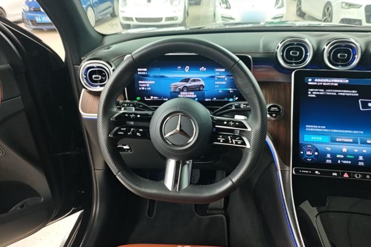 Used Mercedes-Benz GLC 2023 Refreshed GLC 300 L 4MATIC Dynamic Version 7-Seater Steering Wheel