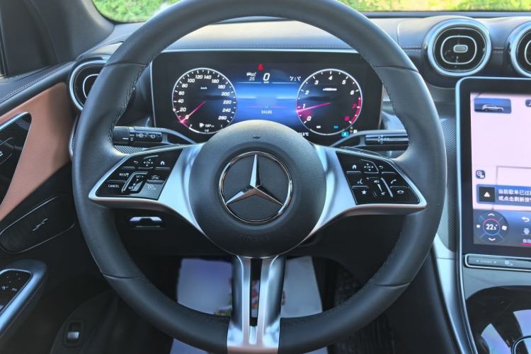 Used Mercedes-Benz GLC 2023 GLC 260 L 4MATIC Dynamic Edition 5-seater Steering Wheel