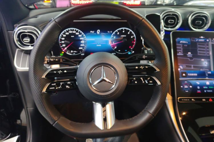 Used Mercedes-Benz GLC 2023 Refreshed GLC 300 L 4MATIC Dynamic Edition 5 Seats Steering Wheel