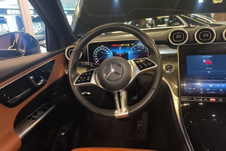 Used Mercedes-Benz GLC 2023 GLC 260 L 4MATIC Dynamic Edition 5-seater Steering Wheel