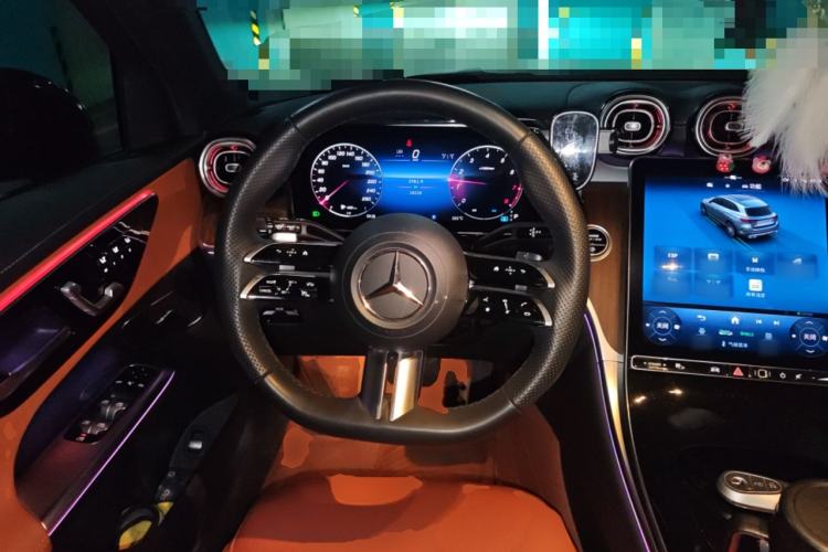 Used Mercedes-Benz GLC 2023 GLC 300 L 4MATIC Dynamic Edition 5-seater Steering Wheel