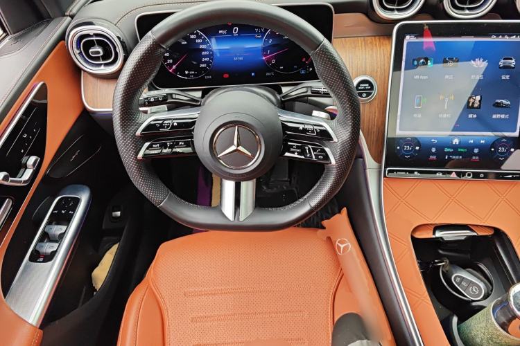 Used Mercedes-Benz GLC 2023 GLC 300 L 4MATIC Dynamic Edition 5-seater Steering Wheel