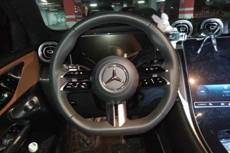 Used Mercedes-Benz GLC 2023 Refreshed GLC 300 L 4MATIC Dynamic Version 7-Seater Steering Wheel