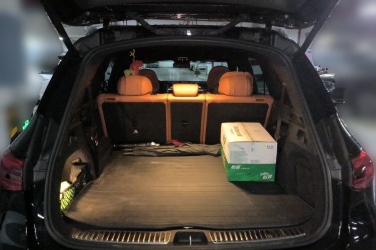 Used Mercedes-Benz GLC 2023 GLC 300 L 4MATIC Luxury 7-Seater Trunk