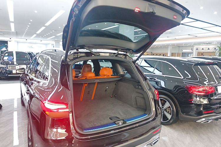 Used Mercedes-Benz GLC 2023 GLC 260 L 4MATIC Dynamic Edition 5-seater Trunk