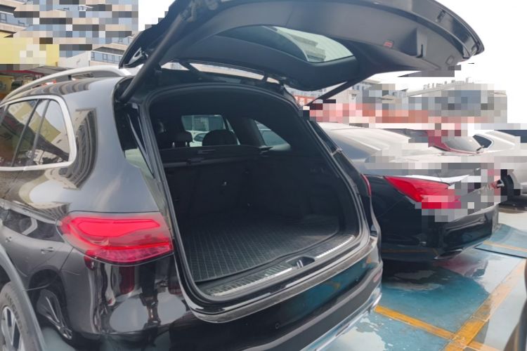 Used Mercedes-Benz GLC 2023 Facelift GLC 260 L 4MATIC Dynamic Version 5 Seats Trunk