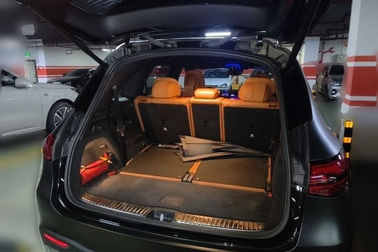 Used Mercedes-Benz GLC 2023 GLC 260 L 4MATIC Dynamic Edition 7-seater Trunk