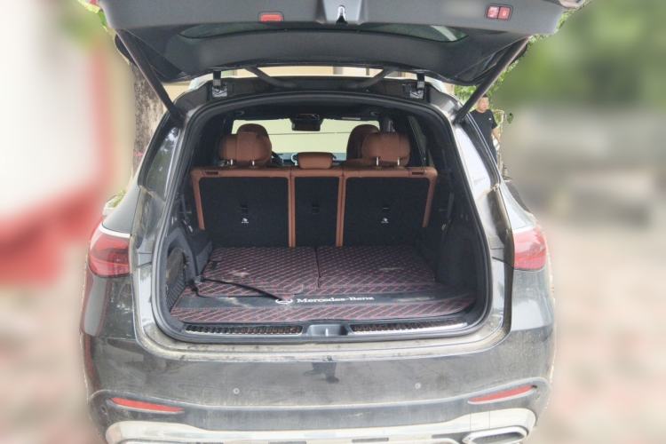 Used Mercedes-Benz GLC 2023 GLC 300 L 4MATIC Luxury 7-Seater Trunk