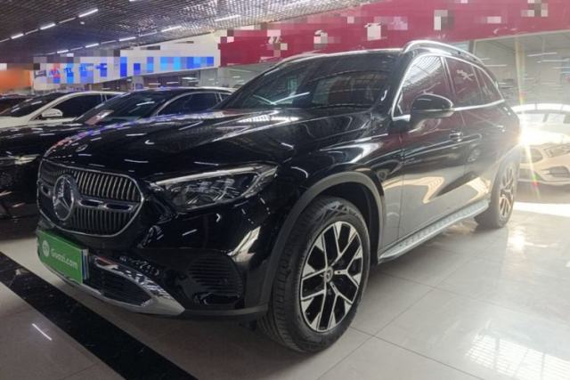 Used Mercedes-Benz GLC 2023 GLC 260 L 4MATIC Dynamic Edition 5-seater