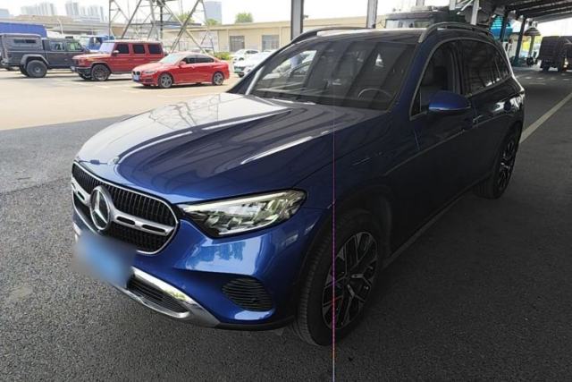 Used Mercedes-Benz GLC 2023 Facelift GLC 260 L 4MATIC Dynamic Version 5 Seats