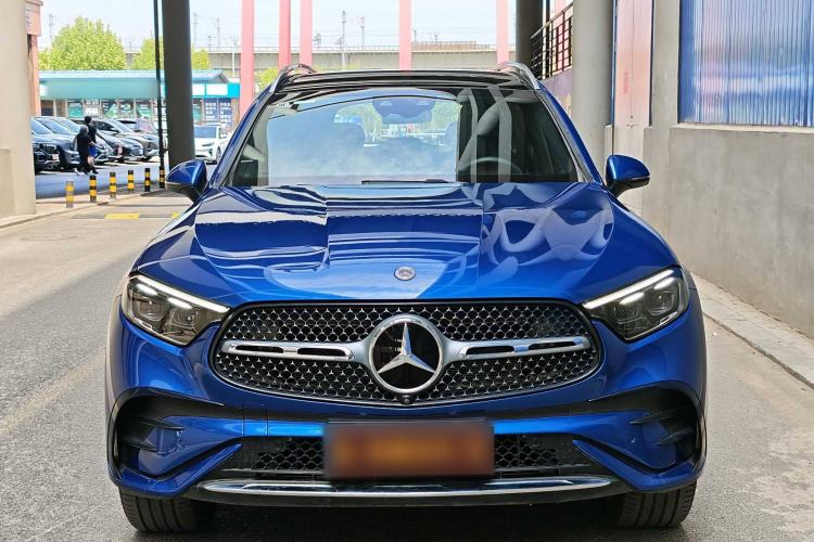 Used Mercedes-Benz GLC 2023 GLC 300 L 4MATIC Luxury Model 5 Seats Exterior 1